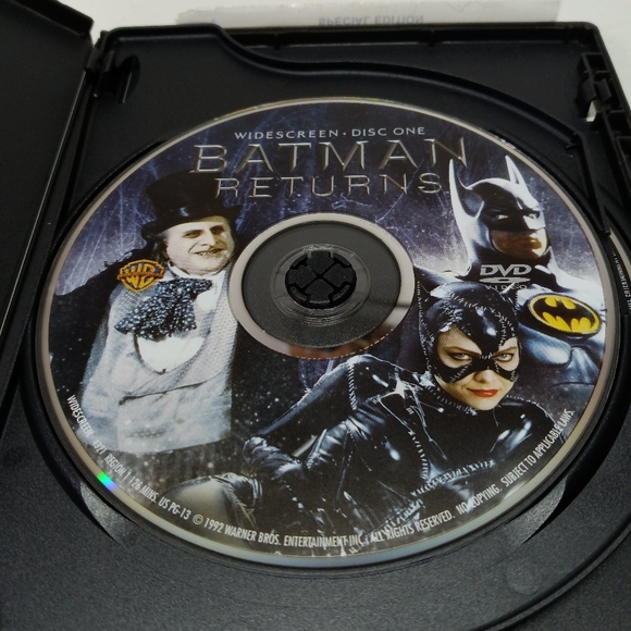 Batman Returns Michael Keaton and Danny Devito Two Disc Especial Edition - Picture 3 of 9